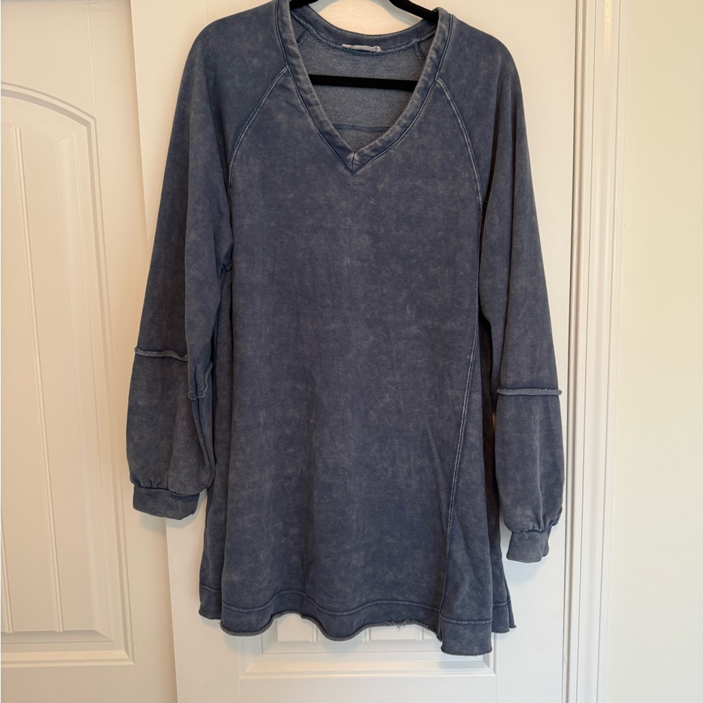 Blue V-Neck Long Sleeve Tunic